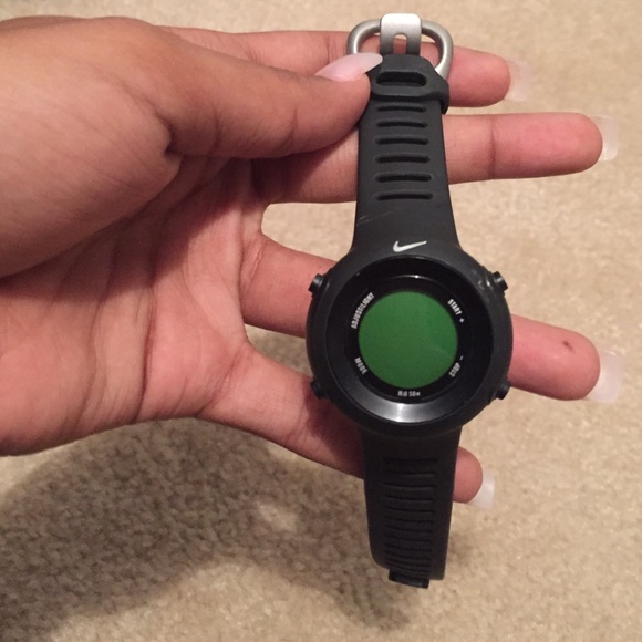 Like new nike watch - Picture 2 of 2