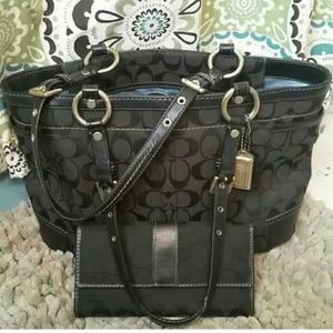 Traded Authentic Coach bag