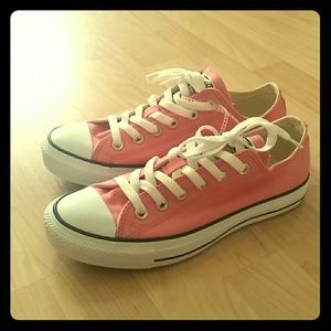 Pink Converse (New)
