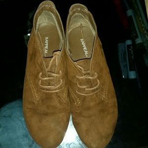 Tan swede oxfords