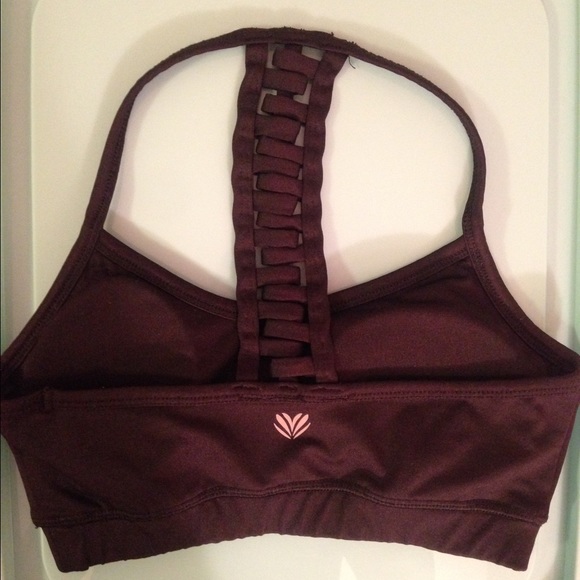 ladder back sports bra attn lululemon lovers