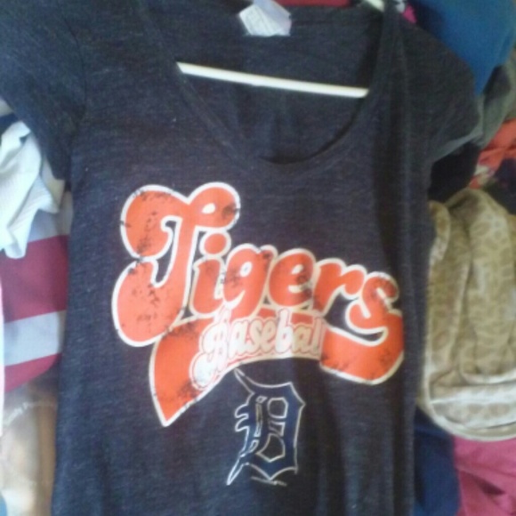Detroit tigers tshirt