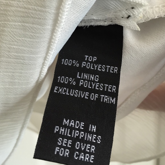 Black and white sheet ruffled blouse - Picture 2 of 3