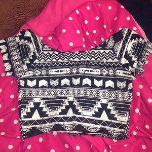 Crop top