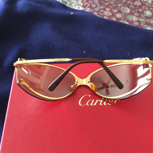 SOLD Authentic CARTIER sunglasses great condition! - Picture 3 of 4