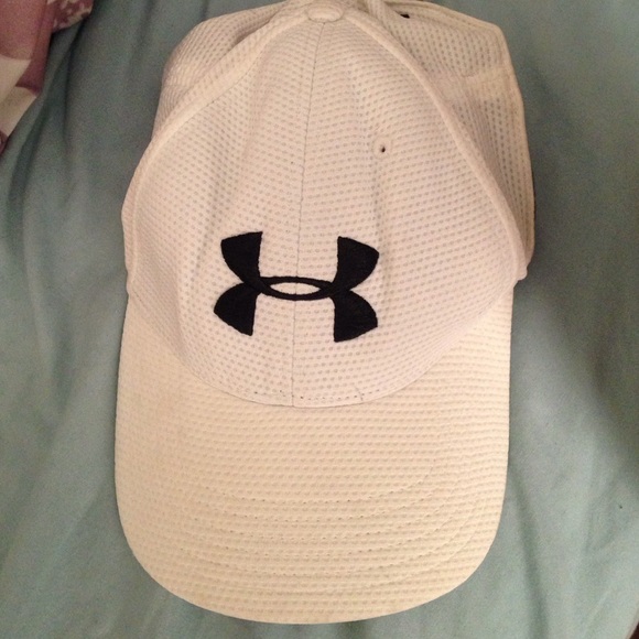Under Armour hat