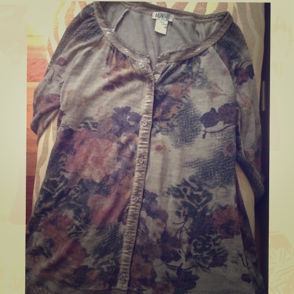 Monroe And Main floral sweater