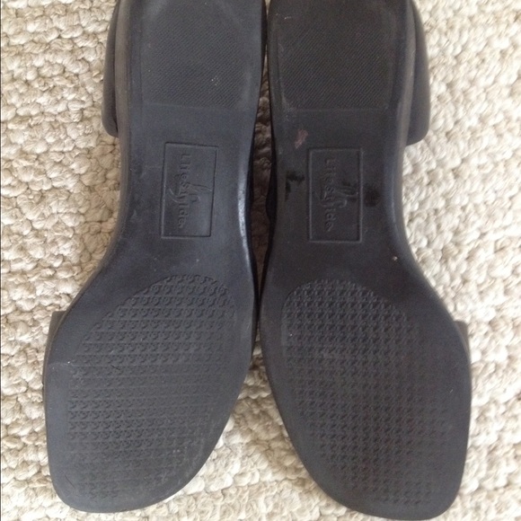 DONATED-Black flat shoes - Picture 3 of 4