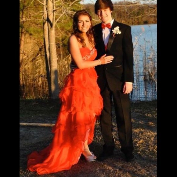 Watermelon pink prom dress (willing to negotiate)