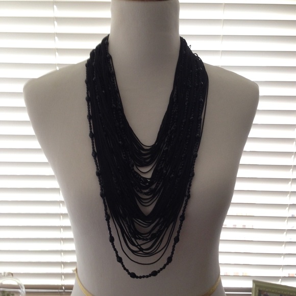 💫Black Beaded Cord Collar Necklace - Picture 2 of 4