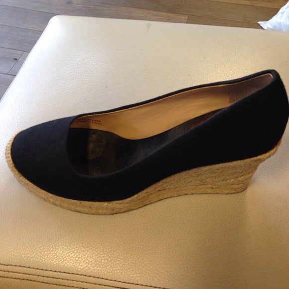 Wedge heels