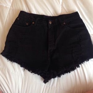 Black Levi high waisted shorts