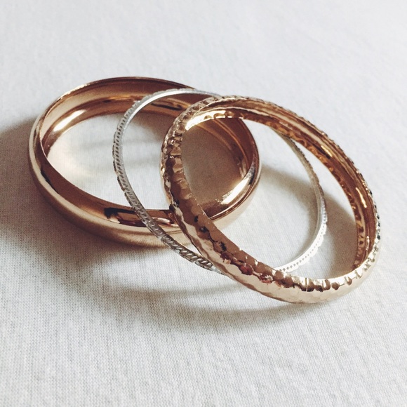 Urban Outfitters Bangle Set