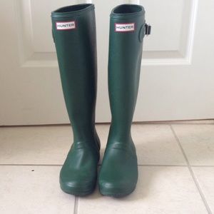 Tall Hunter Rainboots