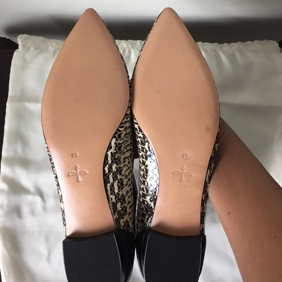 🎉HP🎉 NWOT Pour la Victoire Ankle Cuff Flats - Picture 4 of 4