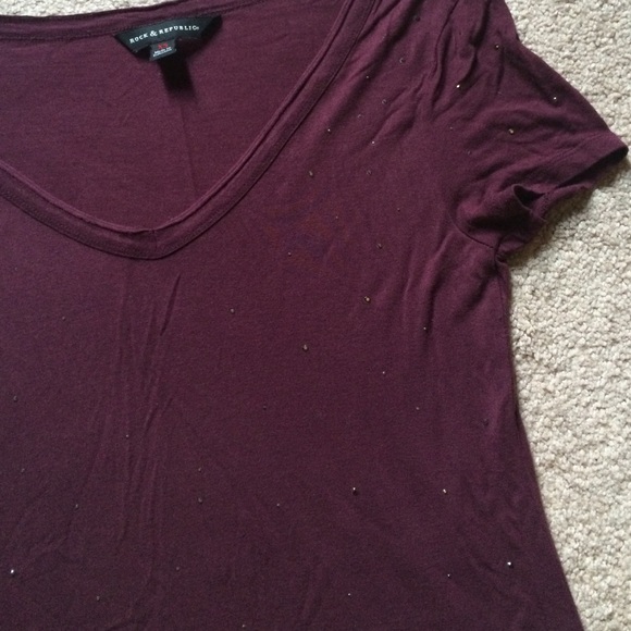 Maroon V Neck - Picture 2 of 3