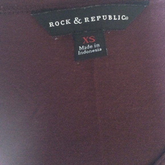 Maroon V Neck - Picture 3 of 3