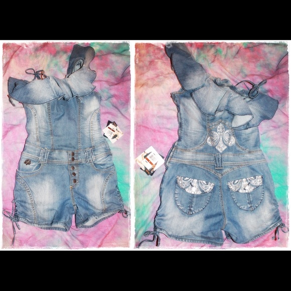 Medium light blue denim jean short romper jumpsuit - Picture 3 of 4