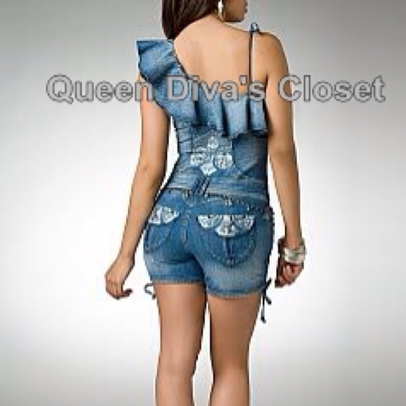 Medium light blue denim jean short romper jumpsuit - Picture 2 of 4