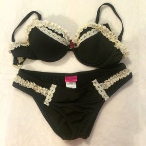 Betsy Johnson Bikink