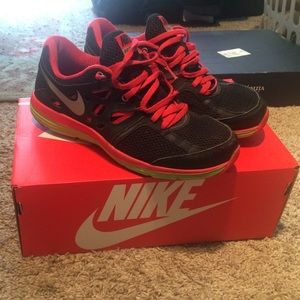 Nike dual fushionlite