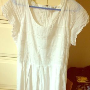 GAP Flowy summertime dress!