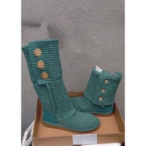 🌟 UGG Boots. 🌟