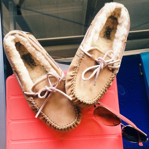 Ugg Australia Dakota Moccasins