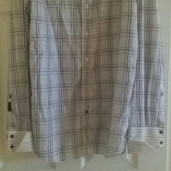 Men's Shirt - Picture 2 of 4