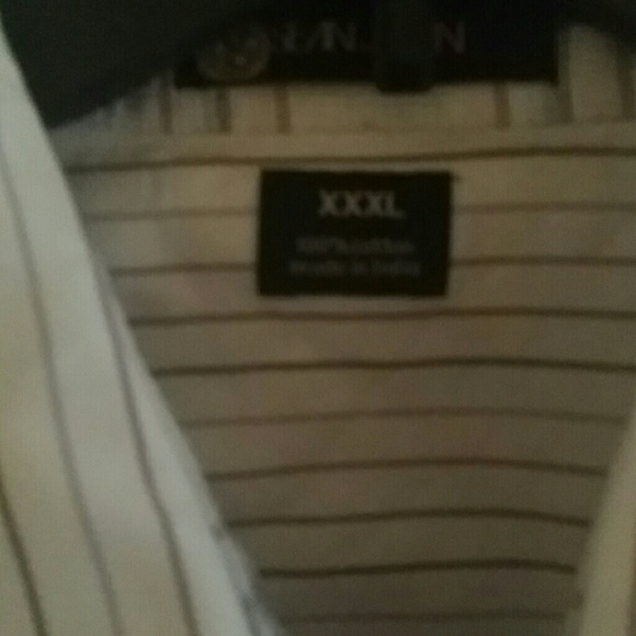 Men's Shirt - Picture 3 of 4