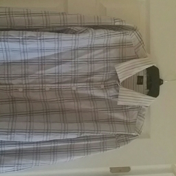 Men's Shirt - Picture 4 of 4
