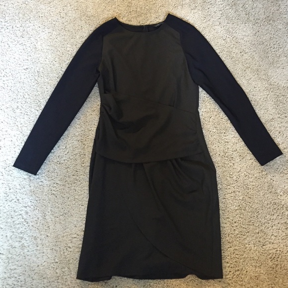 Zara Dresses & Skirts - Long sleeve dress