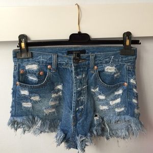 forever 21 distressed denim shorts