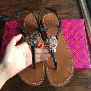 Tory burch sandals