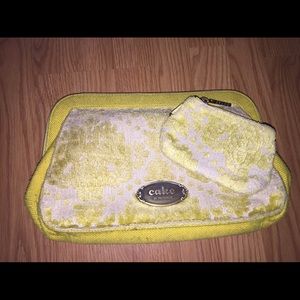 Cake by petunia diaper clutch