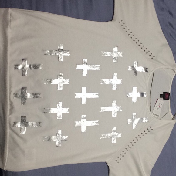 Cross & Studded pullover