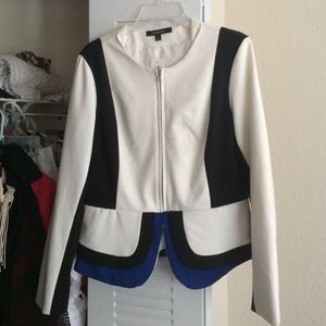 Cute business blazer! Never worn.