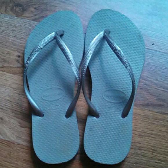 Havaianas slim flip flops