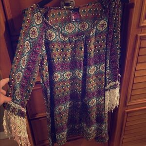 LUCY LOVE TUNIC WITH FRINGE
