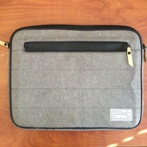 Hex Laptop case 13in