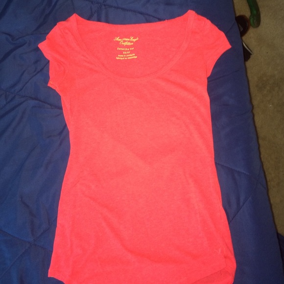 Pink t-shirt 💖 - Picture 1 of 1