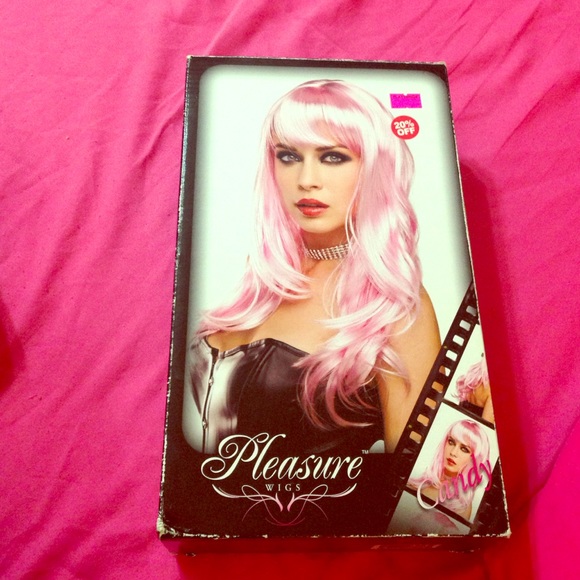 Cotton candy pink wig