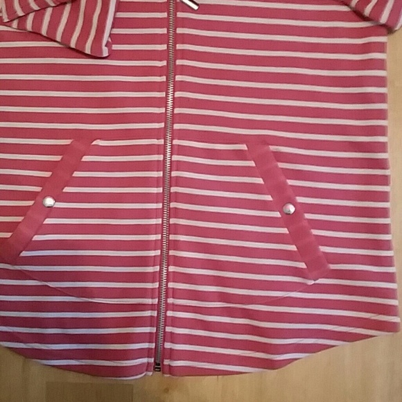 Style & Co. ---NOT your Typical "Hoodie"! - Picture 3 of 4