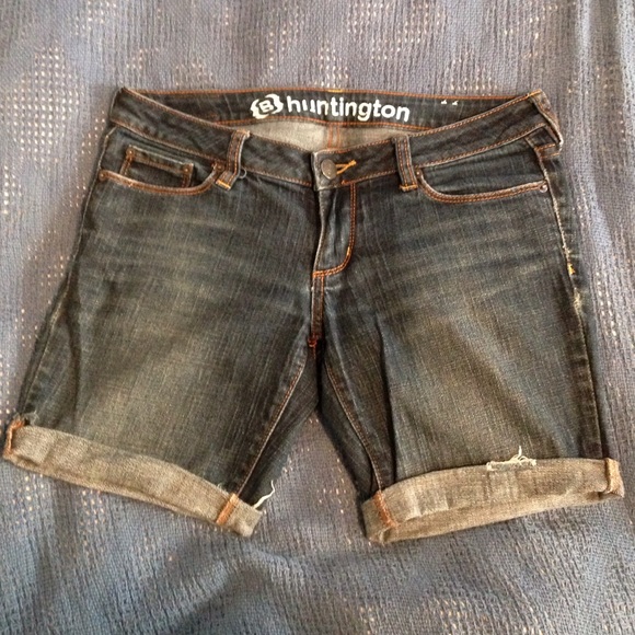 ✨SOLD✨ Bullhead Denim Bermuda Shorts