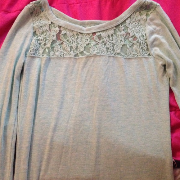 Long sleeve shirt . Beautiful lace detail :)