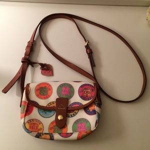 Vintage Dooney & Bourke crossbody