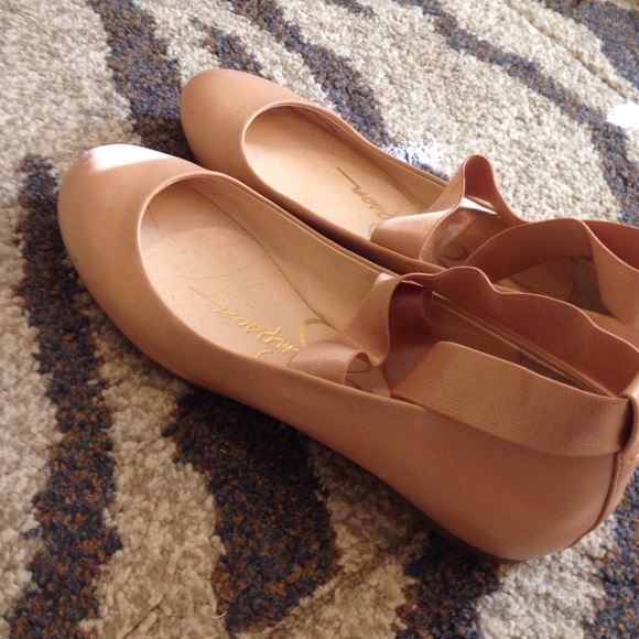 Jessica Simpson ballerina flats NWOT