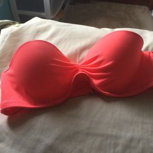 Victoria Secret 32B swim suit top
