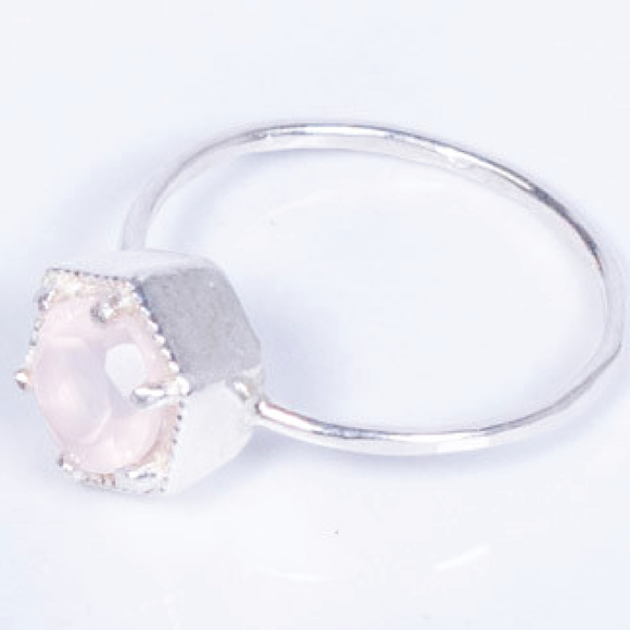 6MM PINK CHALCEDONY HEX RING - Picture 2 of 3