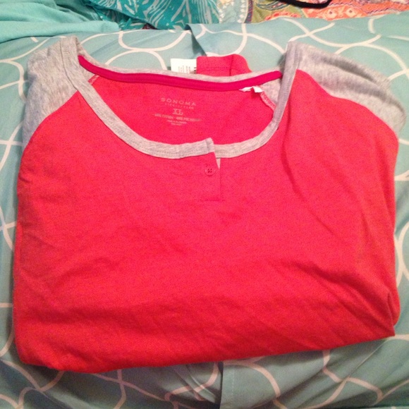 Corral and grey baseball tee